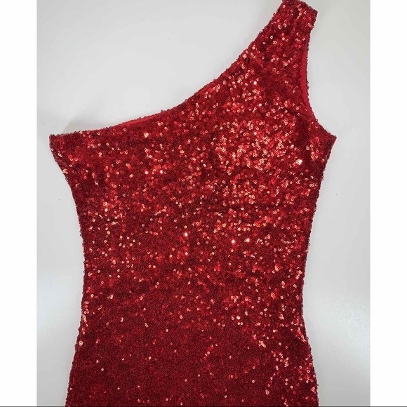 FASHION NOVA Red Sequin Dress - Picture 4 of 8